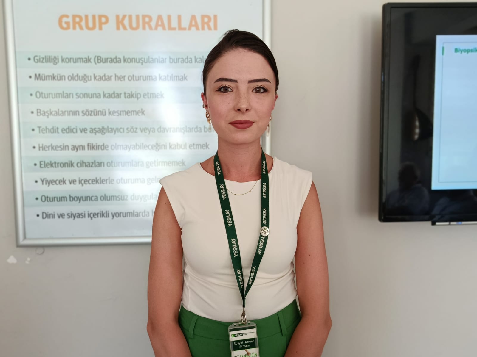Yeşilay Danışmanlık Merkezi (YEDAM) Edirne Şubesi, son dönemde hızla artan teknoloji ve kumar bağımlılığı ile mücadele çalışmalarına yönelik kapsamlı bir bilgilendirme toplantısı düzenledi. 